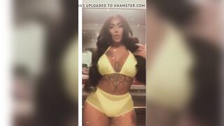 BIG ASS STRIPPER TATTED UP HOLLY COMPILATION TWERKING