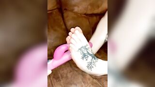 Cute Feet Playing with Vibrator