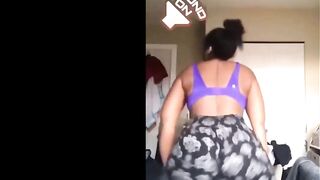 Ebony with fat ass twerks on Instagram in pants