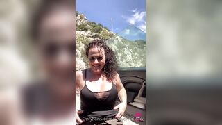 R0zyo M changing clothes and showing her big tits outdoors