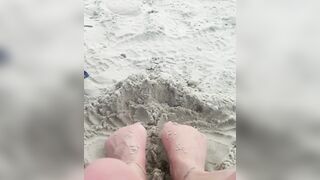 Sexy Feet/toes in the Sand