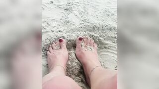 Sexy Feet/toes in the Sand