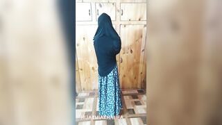 Hijab Girl Transformation الكلبة سلوتي الساخنة تظهر ندف المغربي