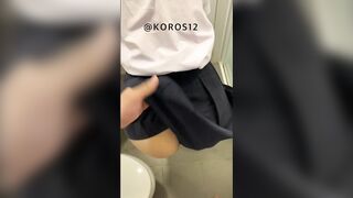 Thai 18yo in Bathroom เย็ดกันในห้องน้ำร้องครางเสียว - KOROS12