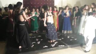 jiya khan mujra dance - YouTube.MKV