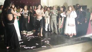 jiya khan mujra dance - YouTube.MKV