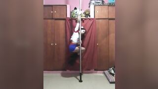 Harley Quinn Cosplayer dancing like a whore