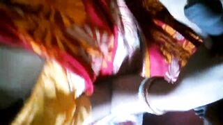 Indian Beautiful housewife in home-made sex with bf, clear audio