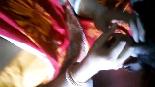 Indian Beautiful housewife in home-made sex with bf, clear audio