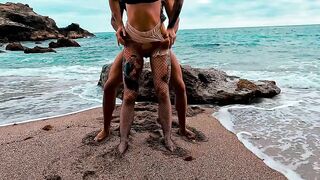 Sex on the Beach! Rolling and Taking cum in pussy