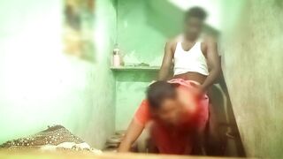 Tamil aunty cheating unkle in bathroom