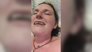 Mistress Wriggler having the most insane orgasm in the bath