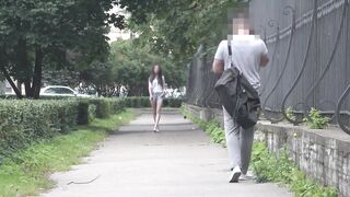 Bulge dick flash on street \ public flashing 2