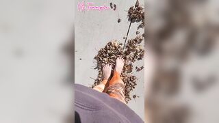 Giantess Femdom Leaf Barefoot Stomp Foot Fetish Black Toes Crush Fetish Wrinkled Soles