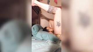 Tattooed white chick rides husbands face blind folded until she cums