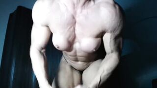 Fbb Beautiful webcam Pushups Hulk out & Veins