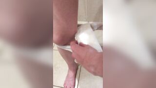 Changing padding on white panties and showing how I wash hairy pussy