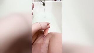 fuck myself with a toy in the bathtub