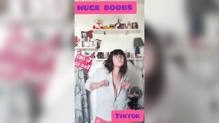 Huge Boobs tiktok (WATCH FULL VIDEO)