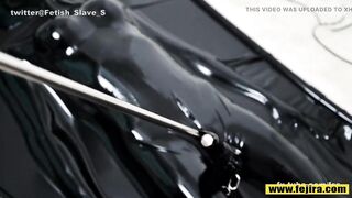 Fejira com Latex vacuum bed vibrators orgasm play