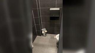 Pissing in KFC restaurant | PUBLIC | MILF | PEE | GOLDEN SHOWER