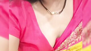 Hot Indian Girl Showing Boobs Capture By Hubby