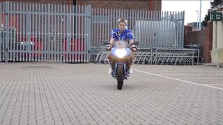 Chun Li and Bike showcase